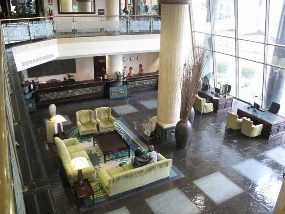 Hotel Alvalade Luanda İç mekan fotoğraf