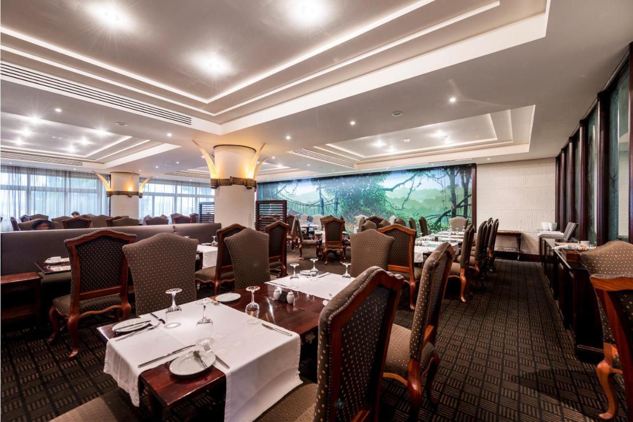 Hotel Alvalade Luanda Dış mekan fotoğraf