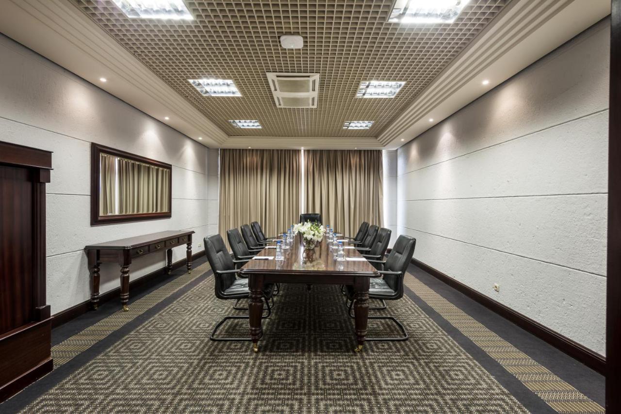 Hotel Alvalade Luanda Dış mekan fotoğraf